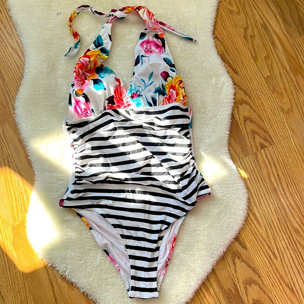 Cupshe one piece swimsuit